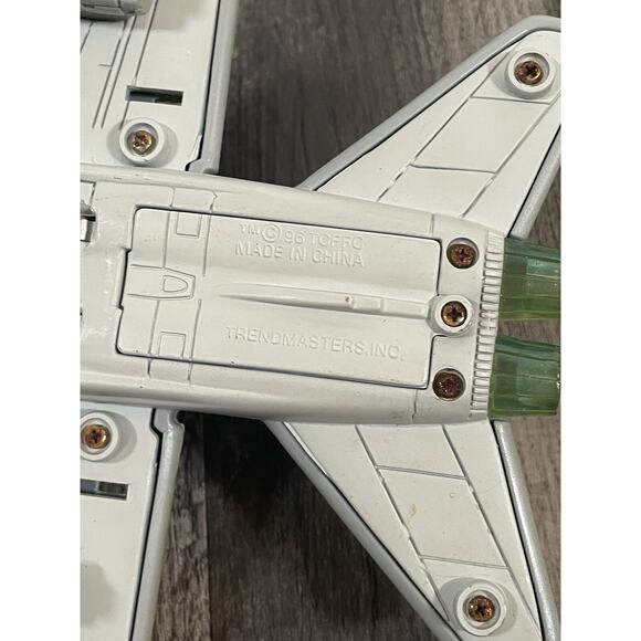 1996 Trendmaster Independence Day Action Figures And Plane Vintage Toys - Picture 7 of 9